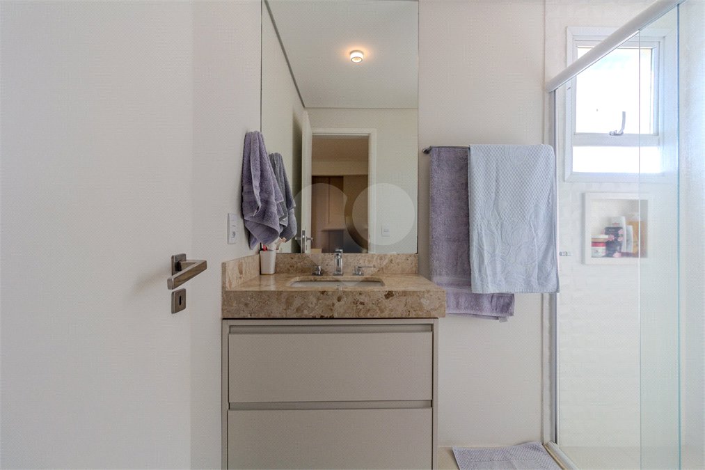 Apartamento à venda com 3 suítes em Vila Ipojuca, São Paulo, SP