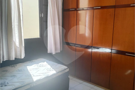Casa à venda com 3 quartos em Jardim Cumbica, Guarulhos, SP