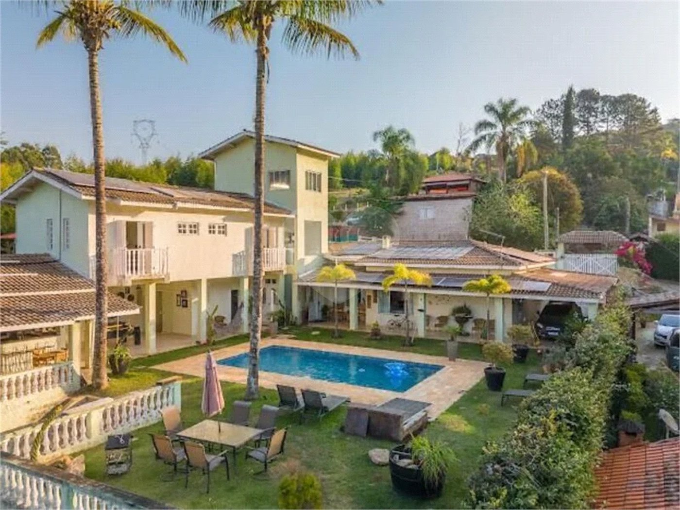 Casa Térrea à venda com 5 suítes no condomínio Monte Acropole, Valinhos - SP