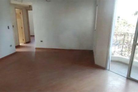 Apartamento espaçoso e bem iluminado na Vila Indiana – 75 m²