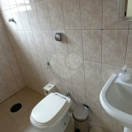 Sobrado comercial para locação em Perdizes | 160m² | 2 Andares | 7 Salas