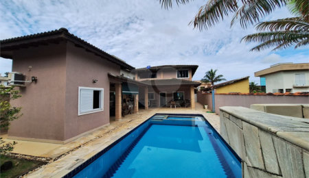 Casa à venda com 6 quartos, sendo 1 suíte,  em Morada da Praia, Bertioga, SP