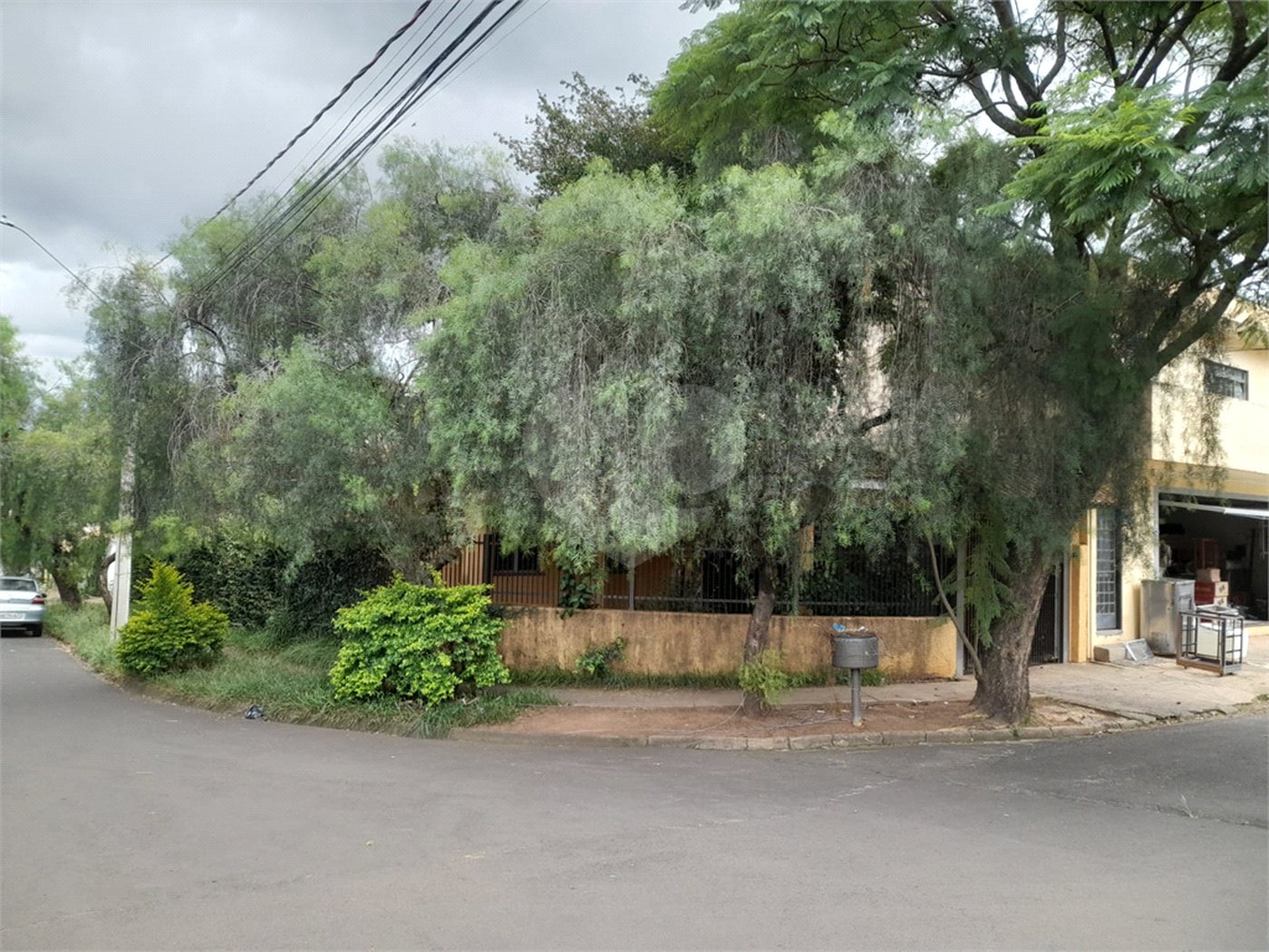 Casa de Esquina à Venda no Santa Felícia – São Carlos/SP