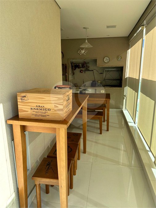 Apartamento à venda com 3 suítes em Vila Suzana, São Paulo, SP