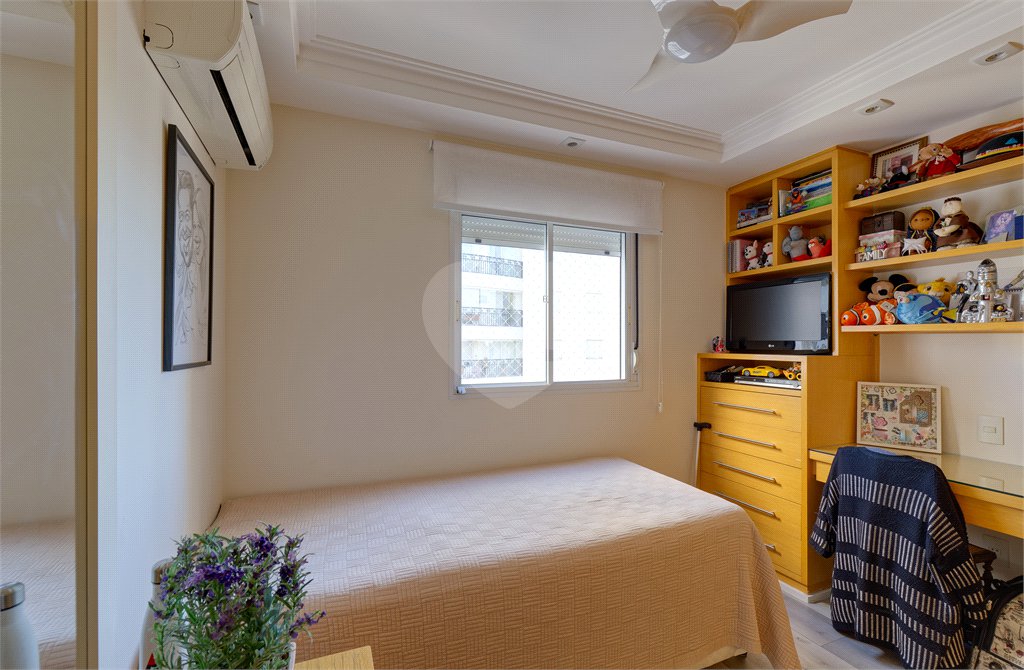 Cobertura à venda com 4 quartos, sendo 2 suítes,  em Alto da Boa Vista, São Paulo, SP