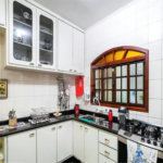 Casa à venda com 3 quartos, sendo 1 suíte, em Parque das Nações, Santo André, SP