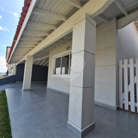 Casa à venda com 3 quartos, sendo 2 suítes, no condomínio Terras de São Francisco, Vinhedo - SP