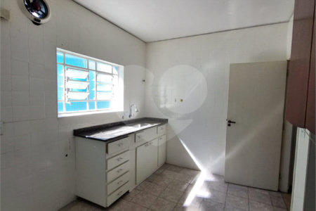 Sobrado à venda ou para alugar com 2 quartos em Jardim Umuarama, São Paulo, SP
