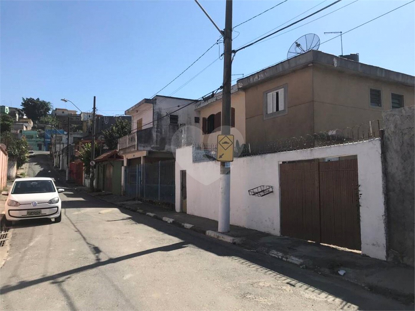 Sobrado à venda com 2 quartos em Vila Perreli, Poá, SP
