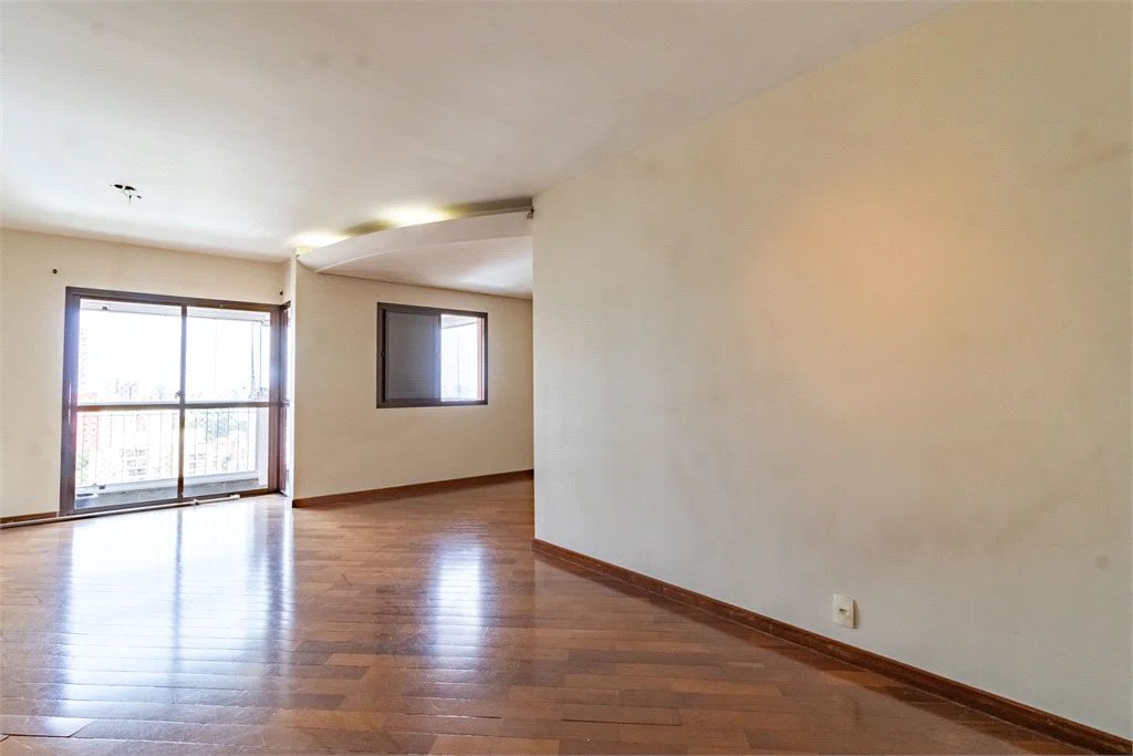 Apartamento à venda com 3 quartos, sendo 1 suíte, em Sumarezinho, São Paulo, SP