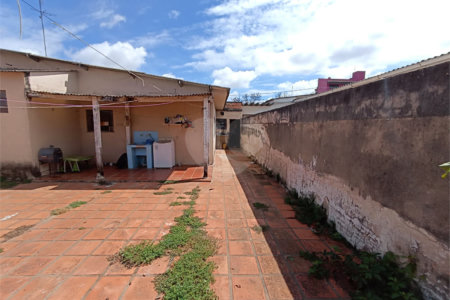Casa à venda com 3 quartos, sendo 1 suíte,  em Jardim Itália, Itapetininga, SP