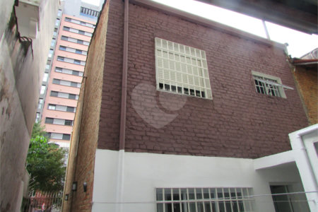 Sobrado à venda com 2 quartos, sendo 1 suíte, em Cerqueira César, São Paulo, SP