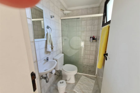 Apartamento à venda com 3 quartos, sendo 2 suítes,  em Vila Mogilar, Mogi das Cruzes, SP