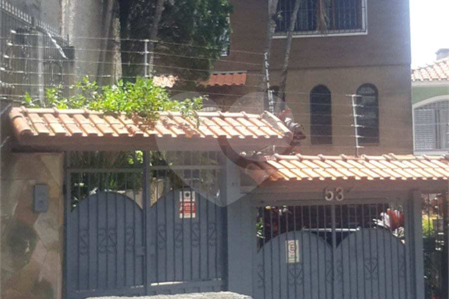 Sobrado à venda com 3 quartos, sendo 1 suíte, em Vila Mazzei, São Paulo, SP