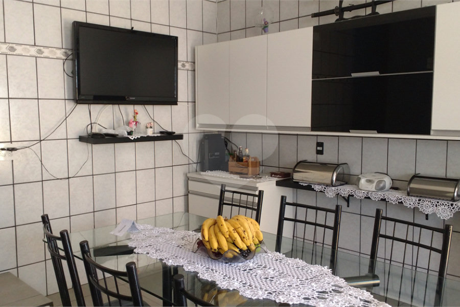 Sobrado à venda com 3 quartos em Vila Nova Cachoeirinha, São Paulo, SP