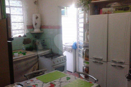 Casa Térrea à venda com 3 quartos em Santa Teresinha, São Paulo, SP