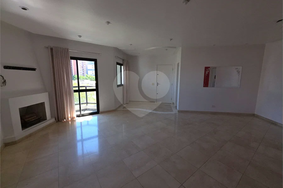 Apartamento à venda com 3 quartos, sendo 1 suíte, em Jardim São Paulo(zona Norte), São Paulo, SP
