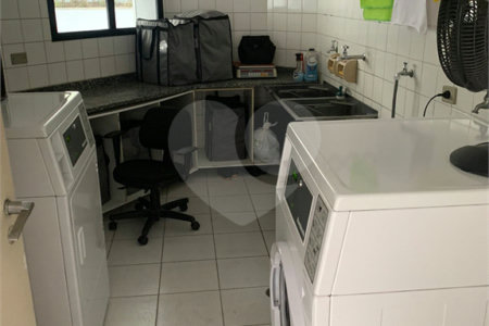 Apartamento para alugar com 1 quarto em Itaim Bibi, São Paulo, SP