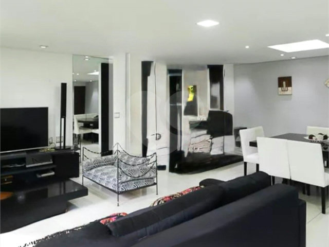 Apartamento à venda com 3 quartos, sendo 1 suíte, em Santana, São Paulo, SP