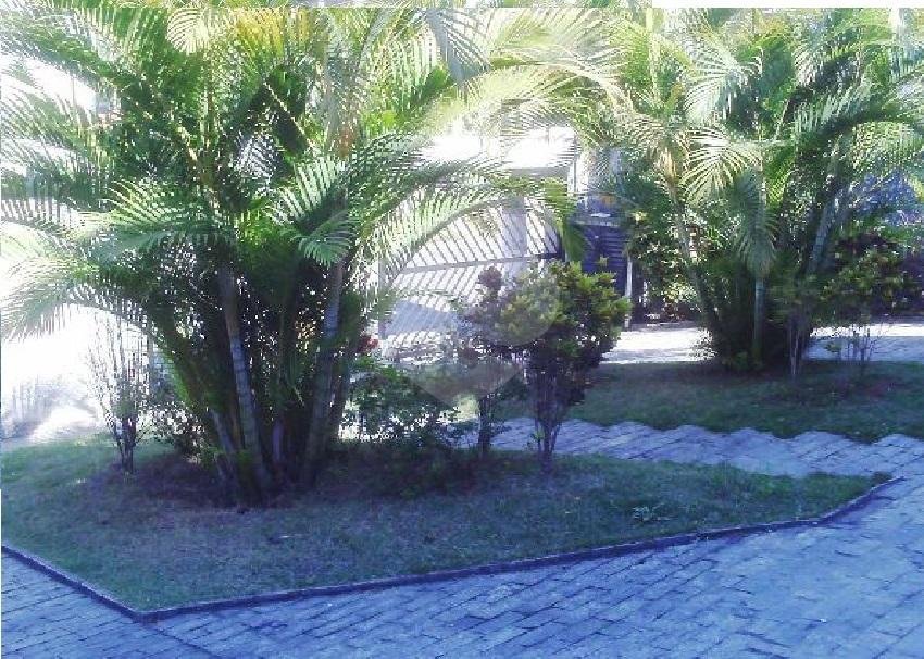 Sobrado à venda com 4 quartos, sendo 3 suítes, em Jardim São Bento, São Paulo, SP
