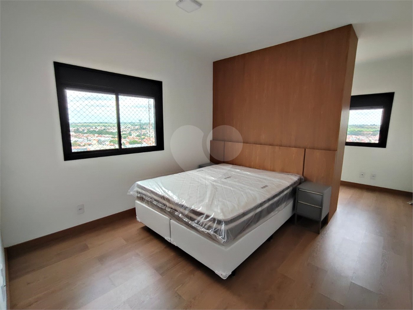 Apartamento à venda com 2 suítes no Centro, Itapetininga, SP