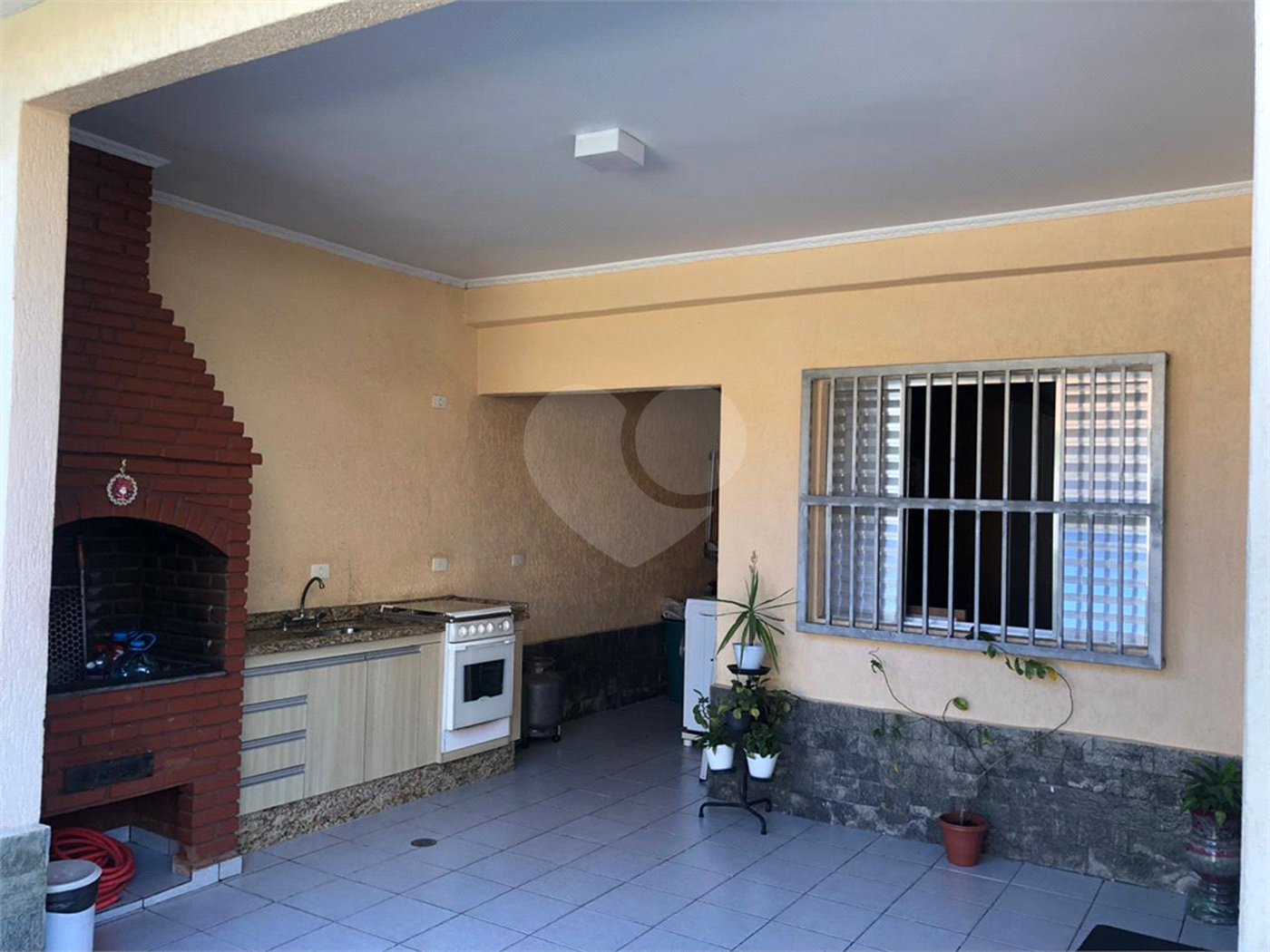 Casa à venda com 3 quartos, sendo 1 suíte, em Cidade Cruzeiro do Sul, Suzano, SP