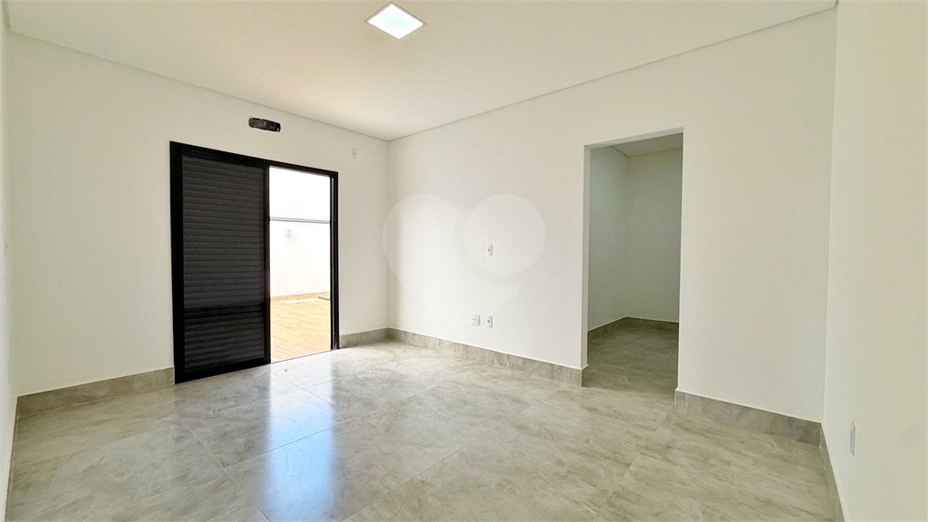 Casa à venda com 3 quartos, sendo 1 suíte,  no condomínio Jardim Piemonte, Indaiatuba - SP