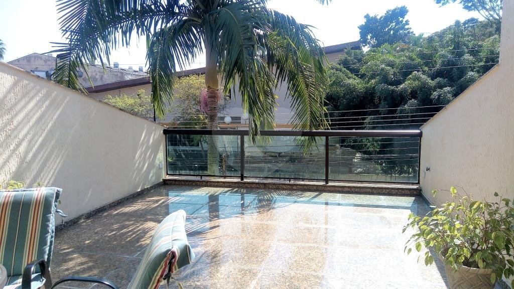 Sobrado à venda com 7 quartos, sendo 6 suítes, em Jardim Franca, São Paulo, SP