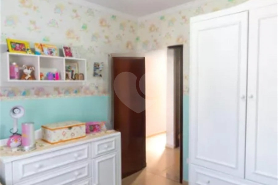 Sobrado à venda com 3 quartos, sendo 1 suíte,  em Penha, São Paulo, SP