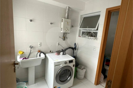 Apartamento à venda com 4 suítes em Altos do Esplanada, São José dos Campos, SP