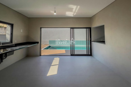Casa à venda com 3 quartos, sendo 3 suítes, em Jardim Paulista, Atibaia - SP