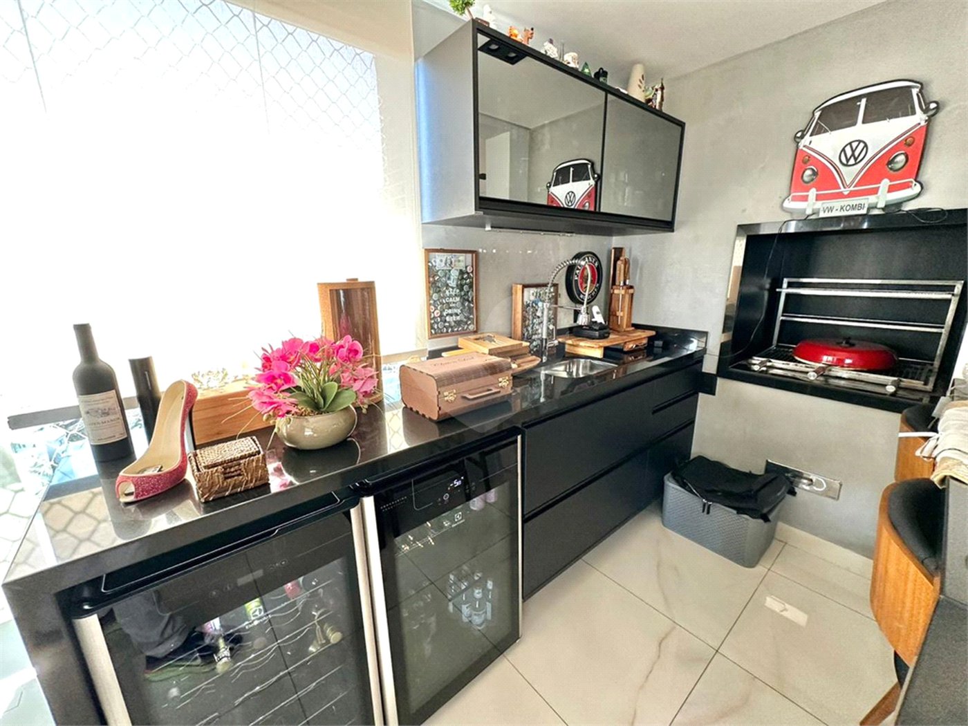 Apartamento à venda com 3 suítes em Vila Regente Feijó, São Paulo, SP
