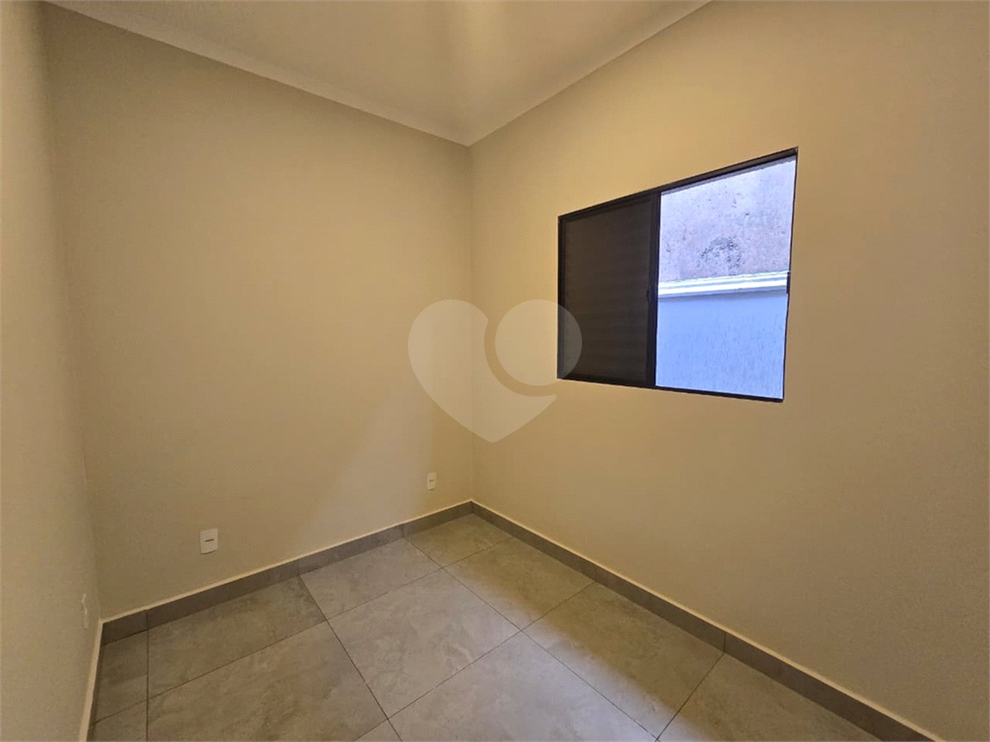 Casa à venda com 3 quartos, sendo 1 suíte, em Residencial Villaggio Di Capri, Itapetininga, SP