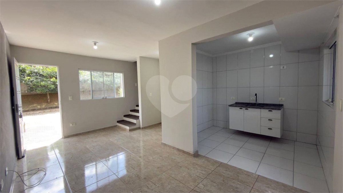 Casa à venda com 2 quartos no condomínio Morada do Eden, Sorocaba - SP