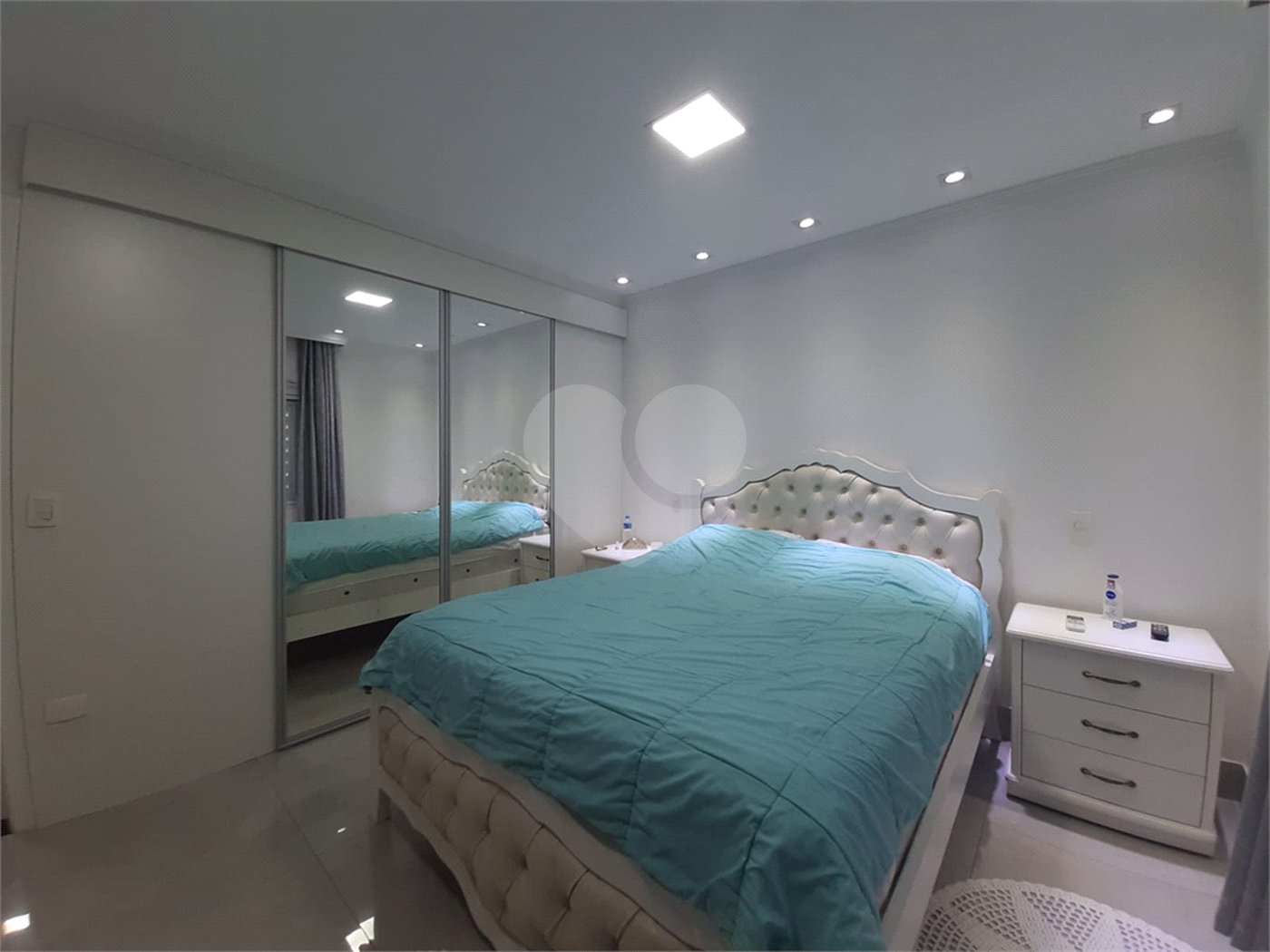 Sobrado à venda com 3 quartos, sendo 1 suíte, em Vila Medeiros, São Paulo, SP