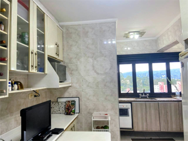 Apartamento à venda com 3 quartos, sendo 1 suíte, em Jardim Leonor Mendes de Barros, São Paulo, SP