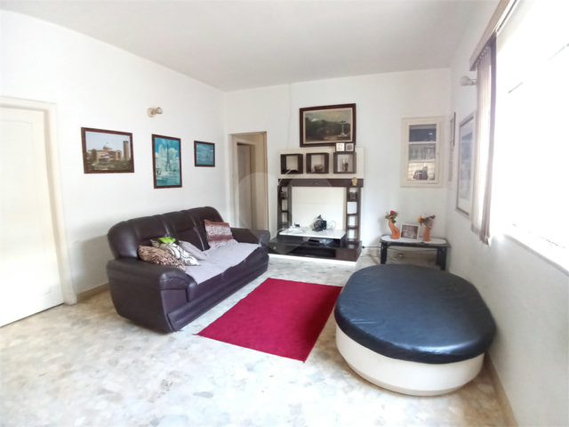 Casa à venda com 4 quartos, sendo 2 suítes,  em Santana, São Paulo, SP