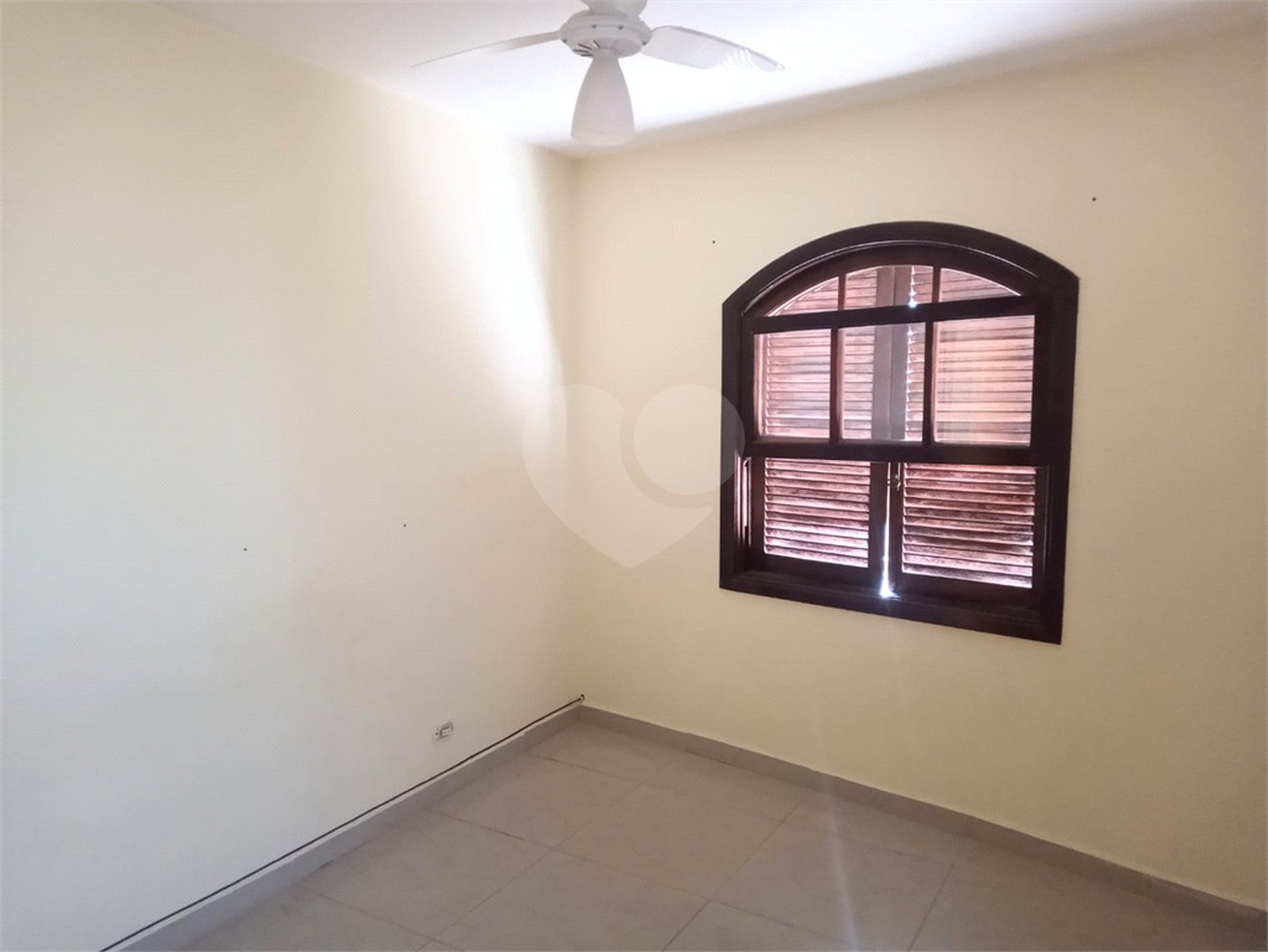 Sobrado à venda com 3 quartos, sendo 1 suíte,  no Brasilândia, São Paulo, SP