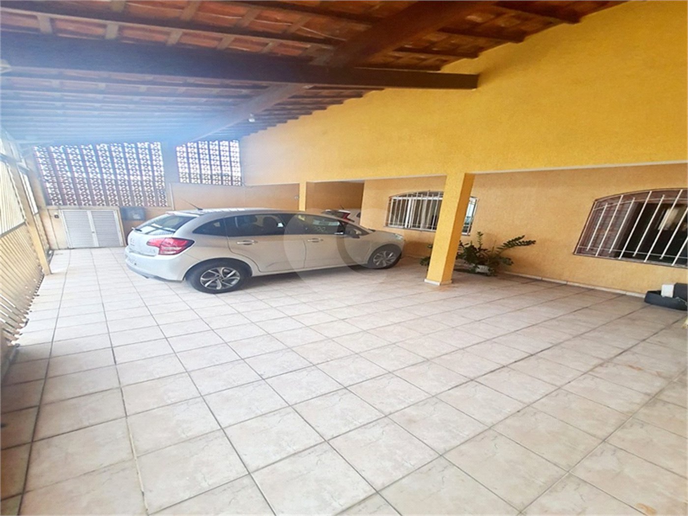 Casa à venda com 4 quartos em Jardim Almeida Prado, Guarulhos, SP