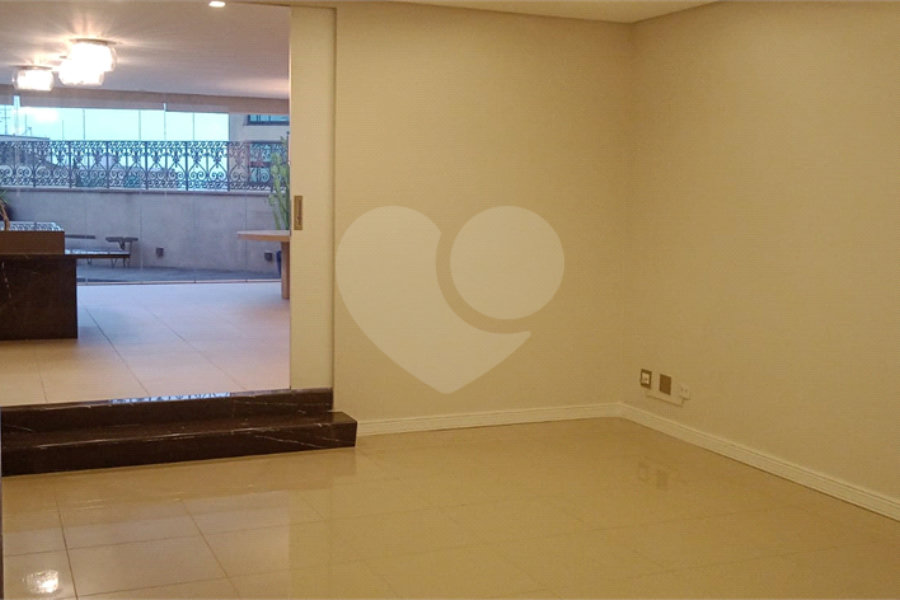 Duplex à venda com 7 quartos, sendo 5 suítes, em Anália Franco, São Paulo, SP