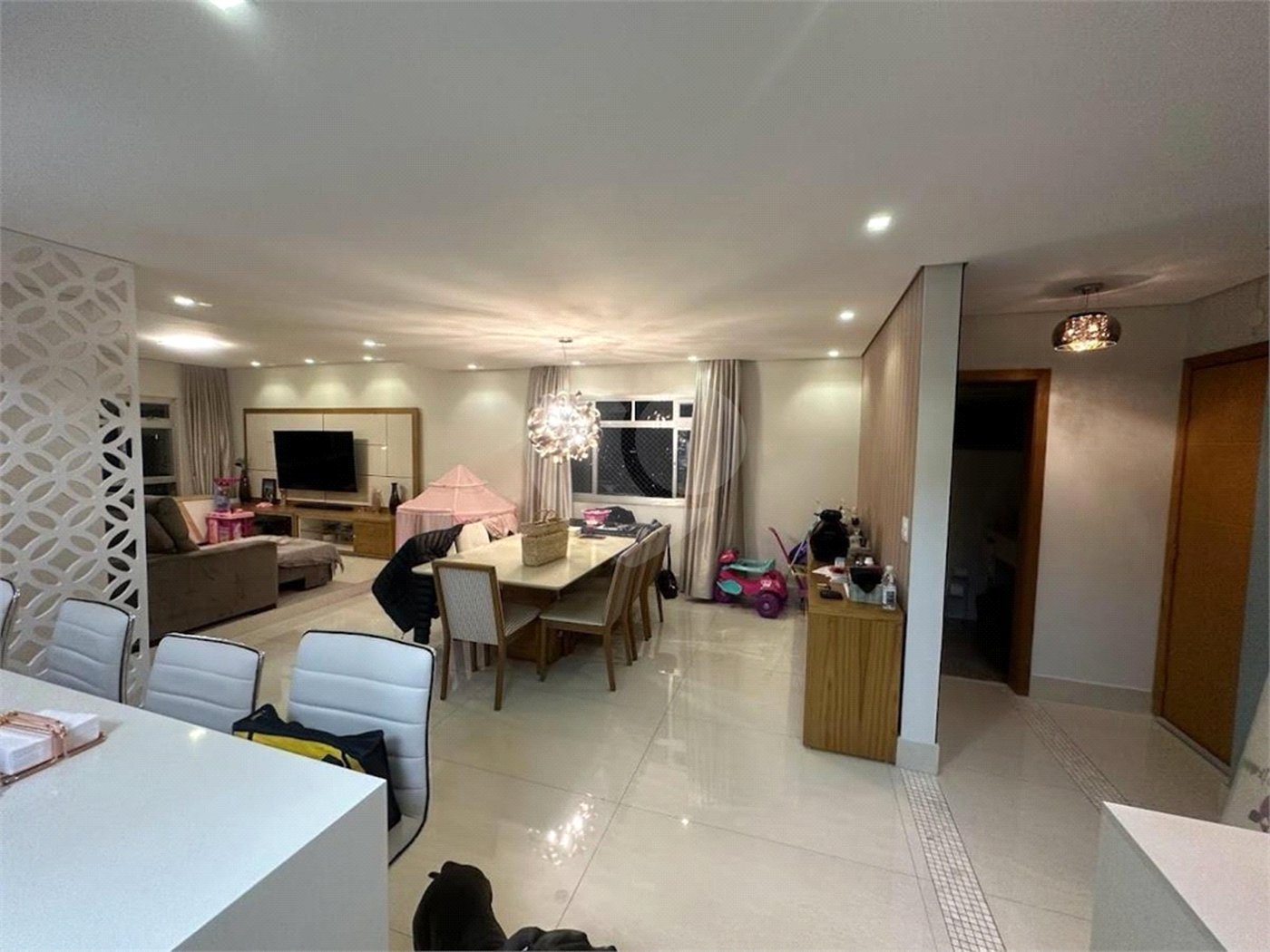 Apartamento à venda com 3 quartos, sendo 1 suíte, em Cambuci, São Paulo, SP