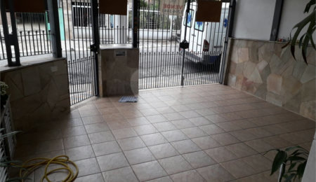 Sobrado à venda com 2 quartos em Vila Germinal, São Paulo, SP