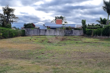 Terreno à venda no condomínio Village Ipanema 1, Araçoiaba da Serra - SP