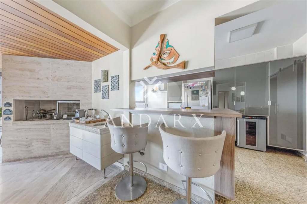 Apartamento à venda com 4 quartos, sendo 2 suítes, em Perdizes, São Paulo, SP