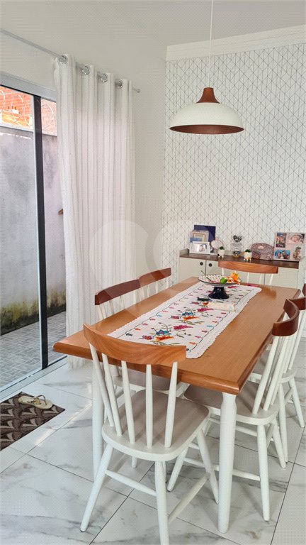 Casa à venda com 3 quartos, sendo 1 suíte, em Jardim das Orquídeas, Sorocaba, SP