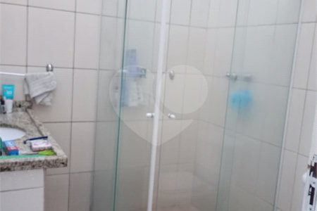 Sobrado à venda com 4 quartos, sendo 1 suíte,  em Vila Suissa, Mogi das Cruzes, SP