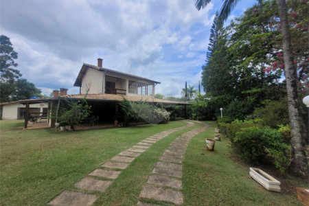 Chácara à venda com 5 quartos, sendo 1 suíte, em Chácara Residencial Paraíso Marriot, Itu, SP