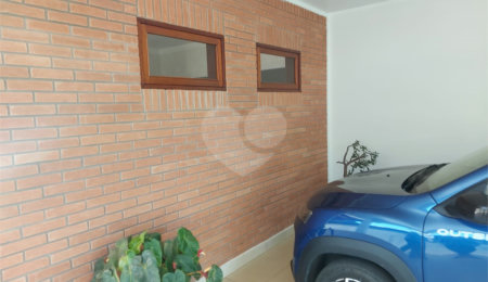 Casa à venda com 4 quartos, sendo 3 suítes, no Centro, Vinhedo, SP