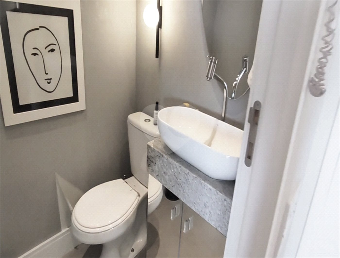 Apartamento à venda com 2 suítes em Pinheiros, São Paulo, SP