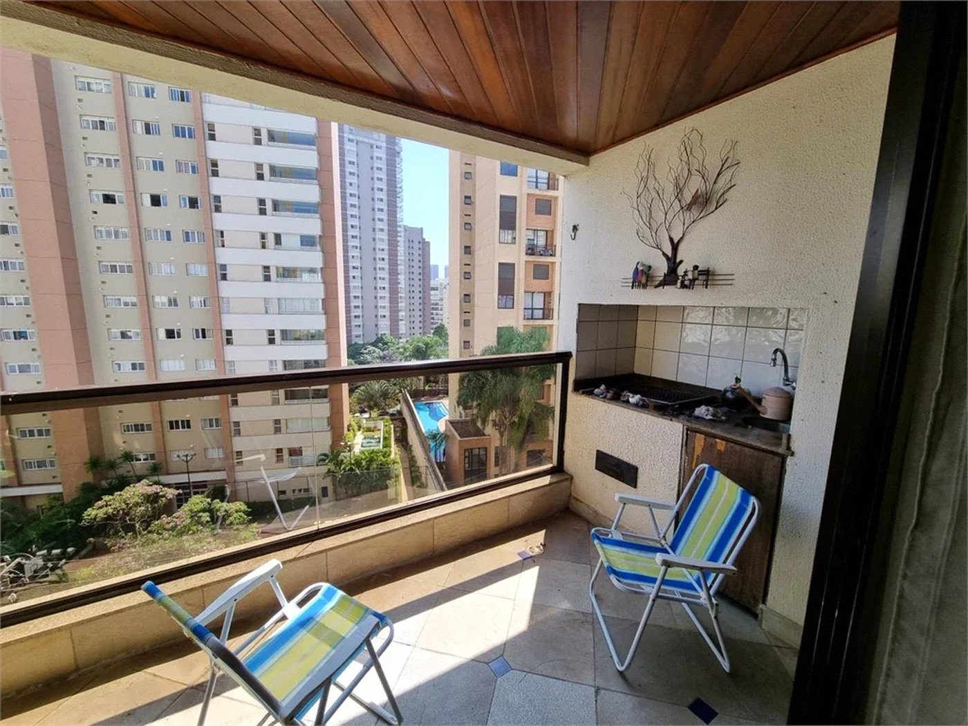 Apartamento à venda com 4 quartos, sendo 2 suítes, em Vila Suzana, São Paulo, SP